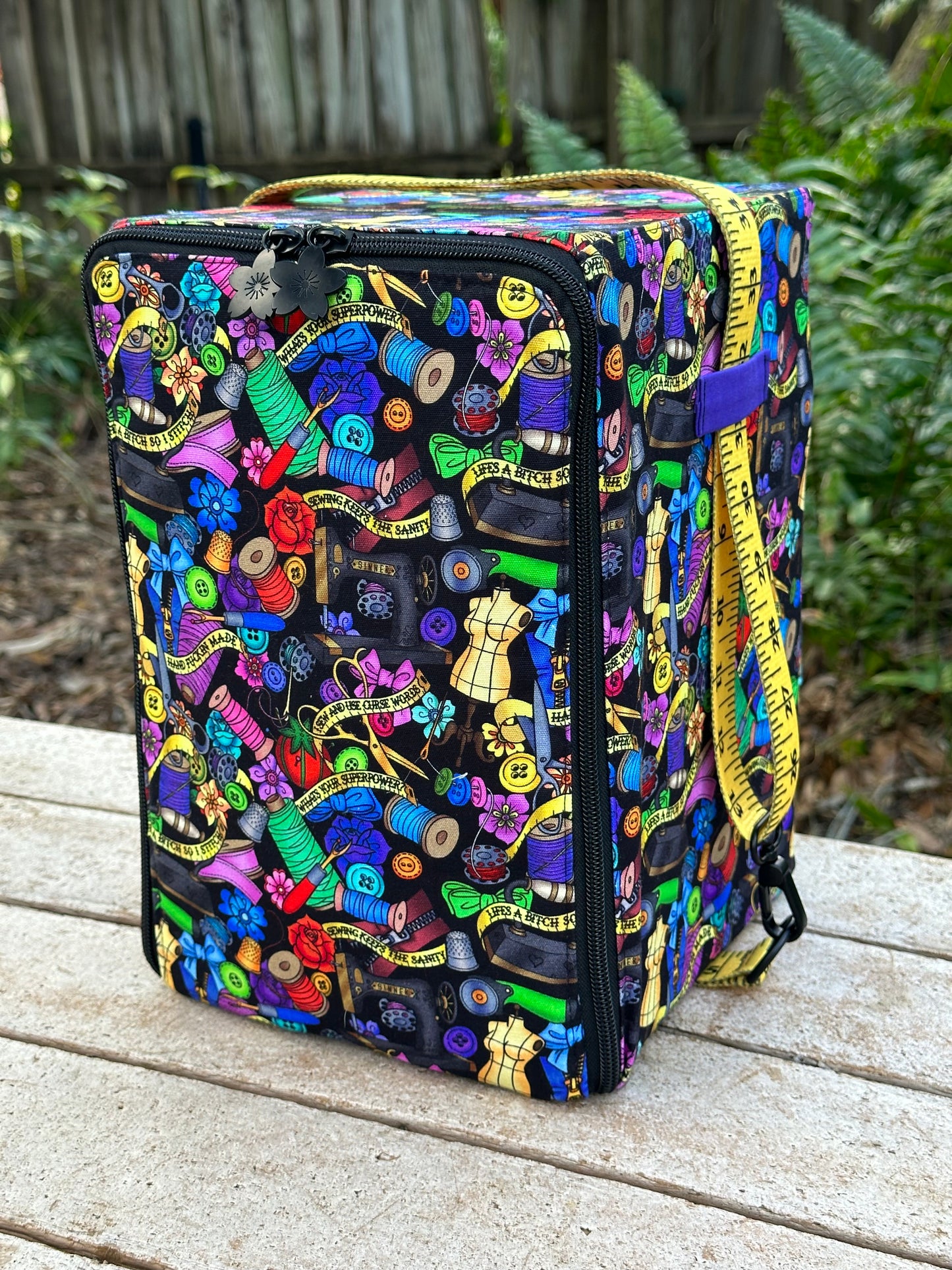 Everything But The Machine Tote (pdf Pattern Only)