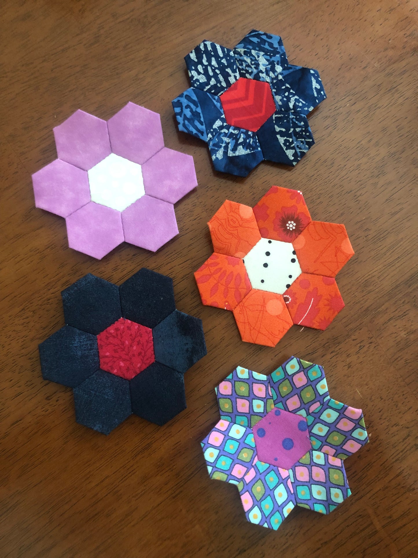 EPP & Me (English Paper Piecing): Friday 12:30 - 1:30pm