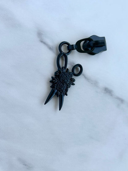 #5- Floral Scissor Zipper Pull - Pack of 5